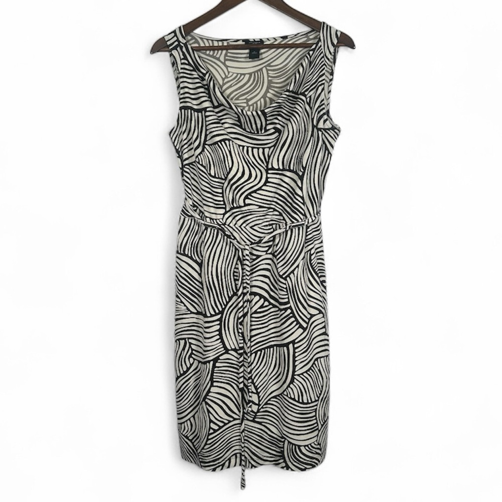 Ann Taylor Black and White Sleeveless Swirl Midi Dress